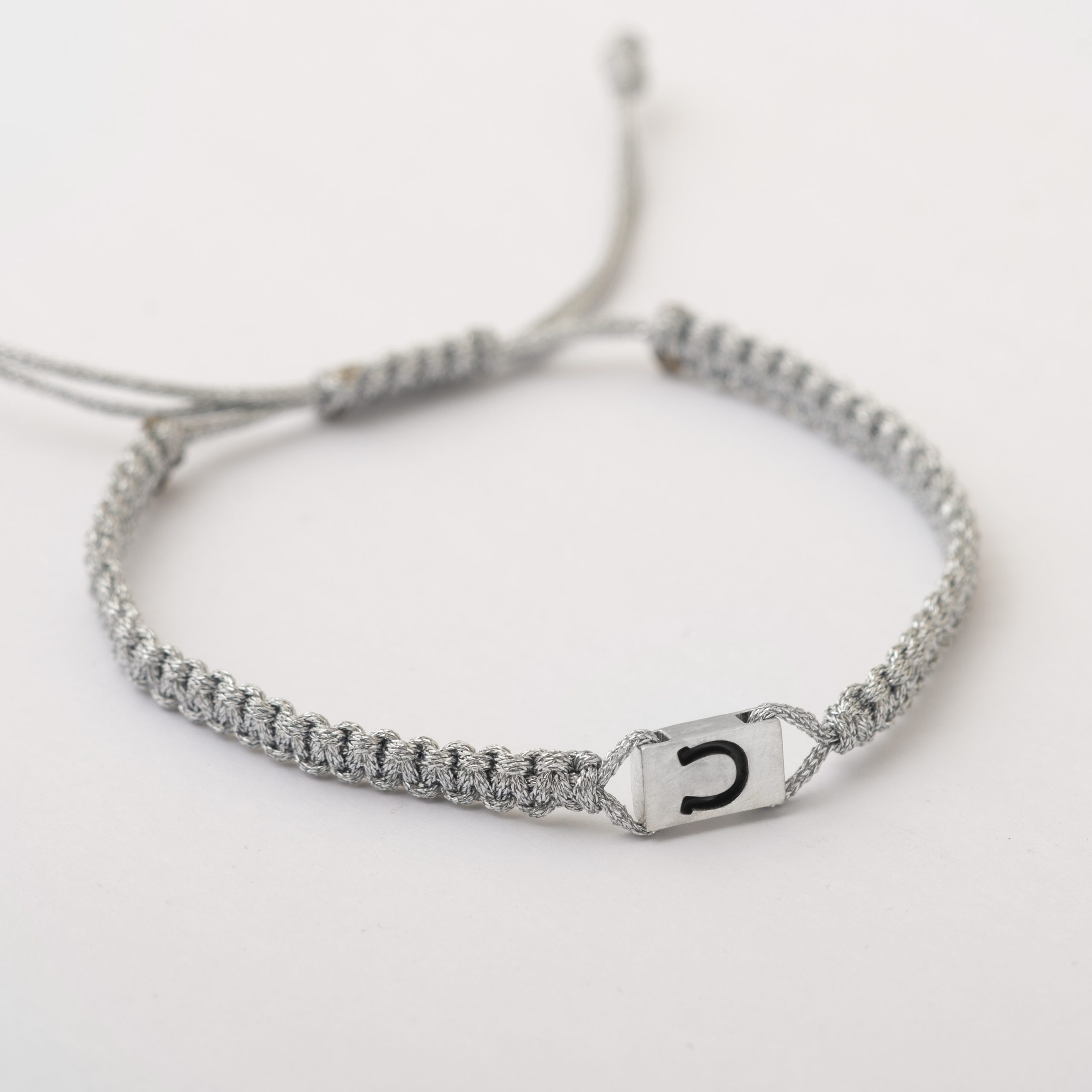 دستبند نقره BR1022